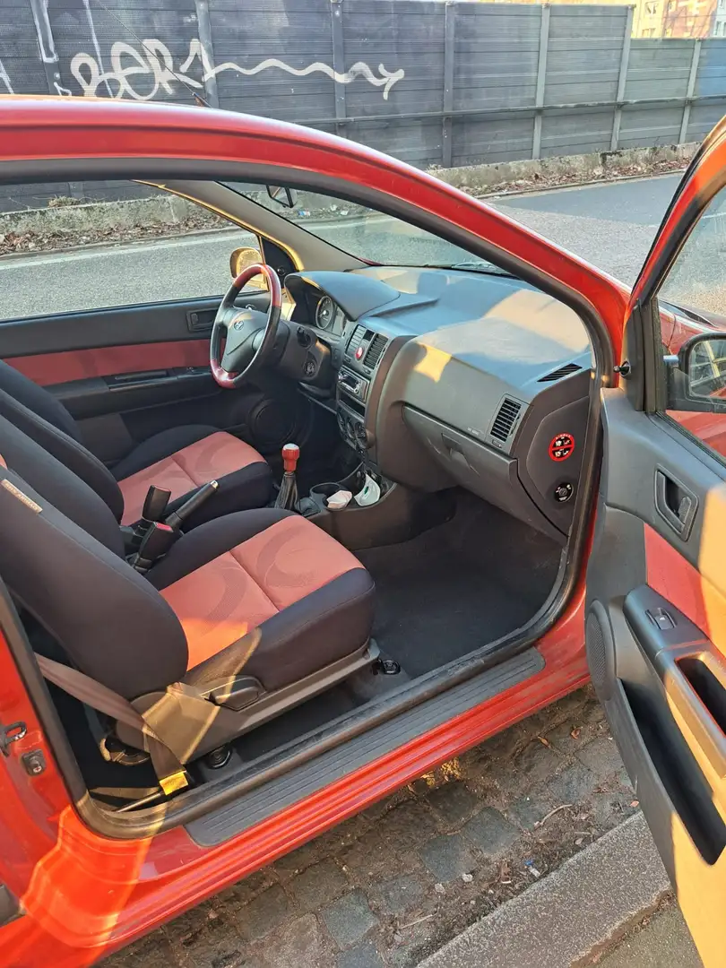 Hyundai Getz Getz 1.1 crvena - 1