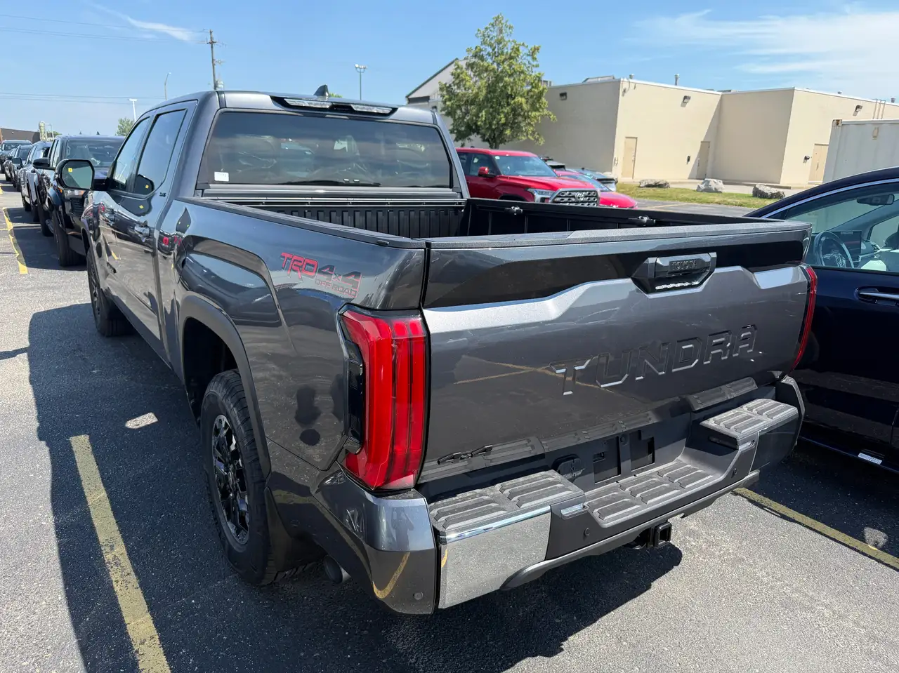 Toyota Tundra photo Toyota Tundra