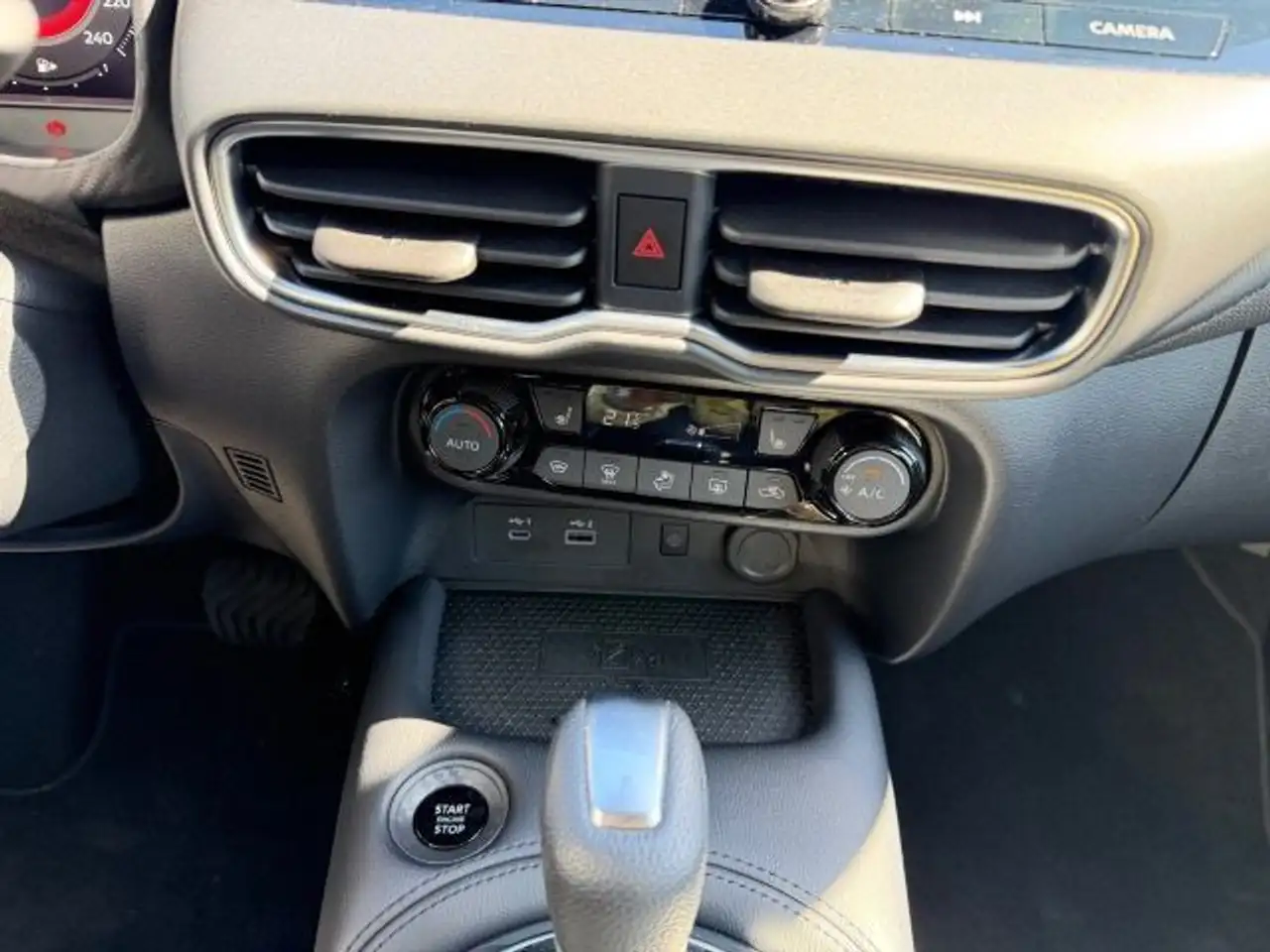 Nissan Juke 1.0DIG-T DCT N-Connecta Navi RVM Winter BFS 14