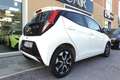 Toyota Aygo 1.0 VVT-i 72 CV 5 porte x-play MMT AUTOMATICA Белый - thumbnail 5