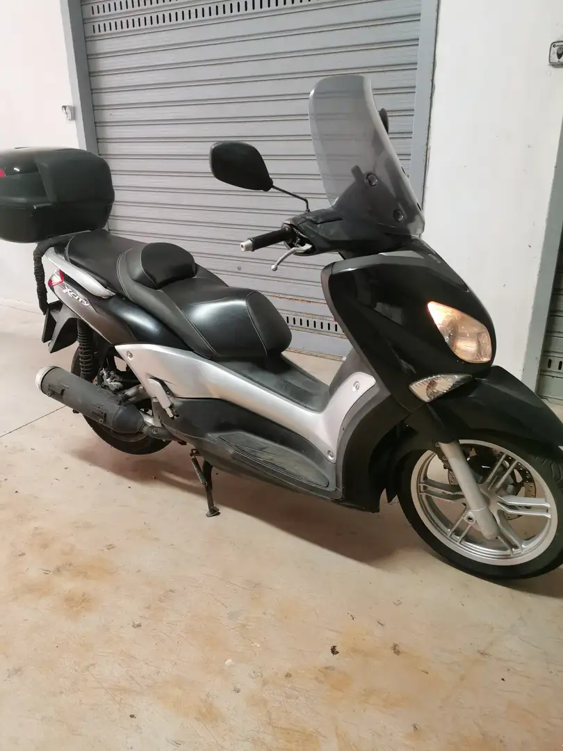 Yamaha X-City 250 Nero - 2
