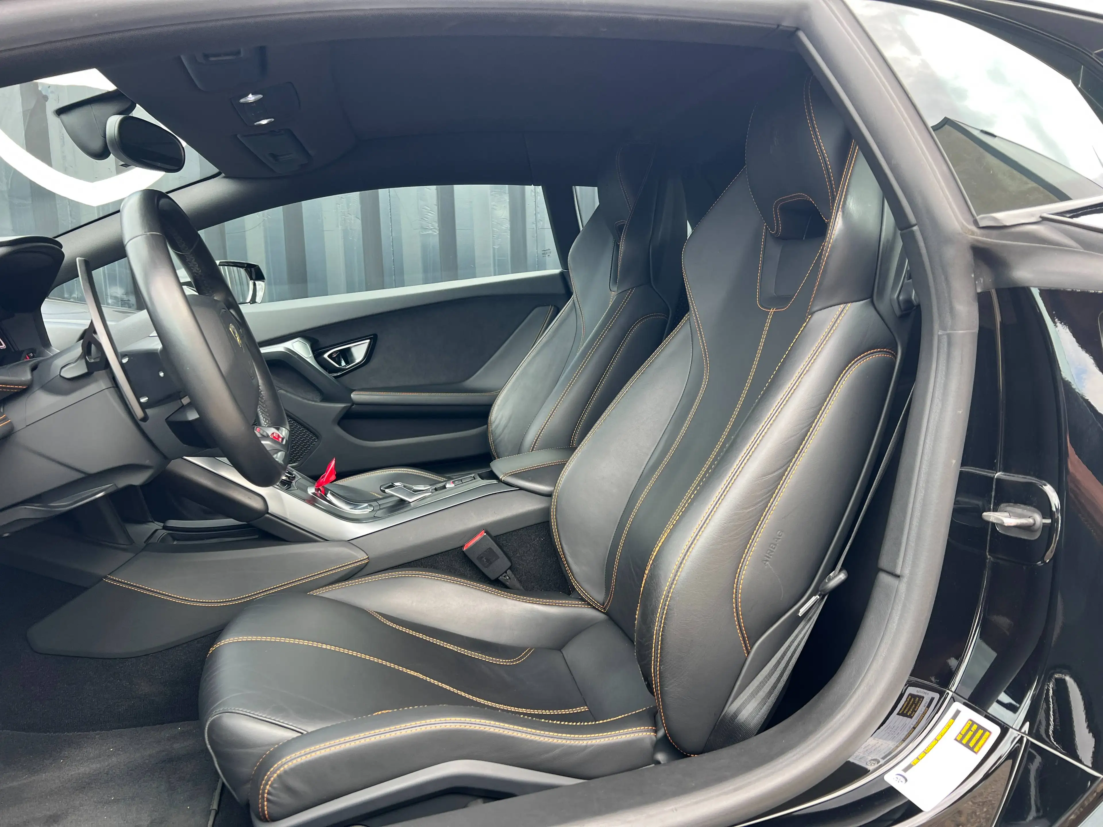 Lamborghini Huracán 5.2i V10 LP610-4 — photo 5