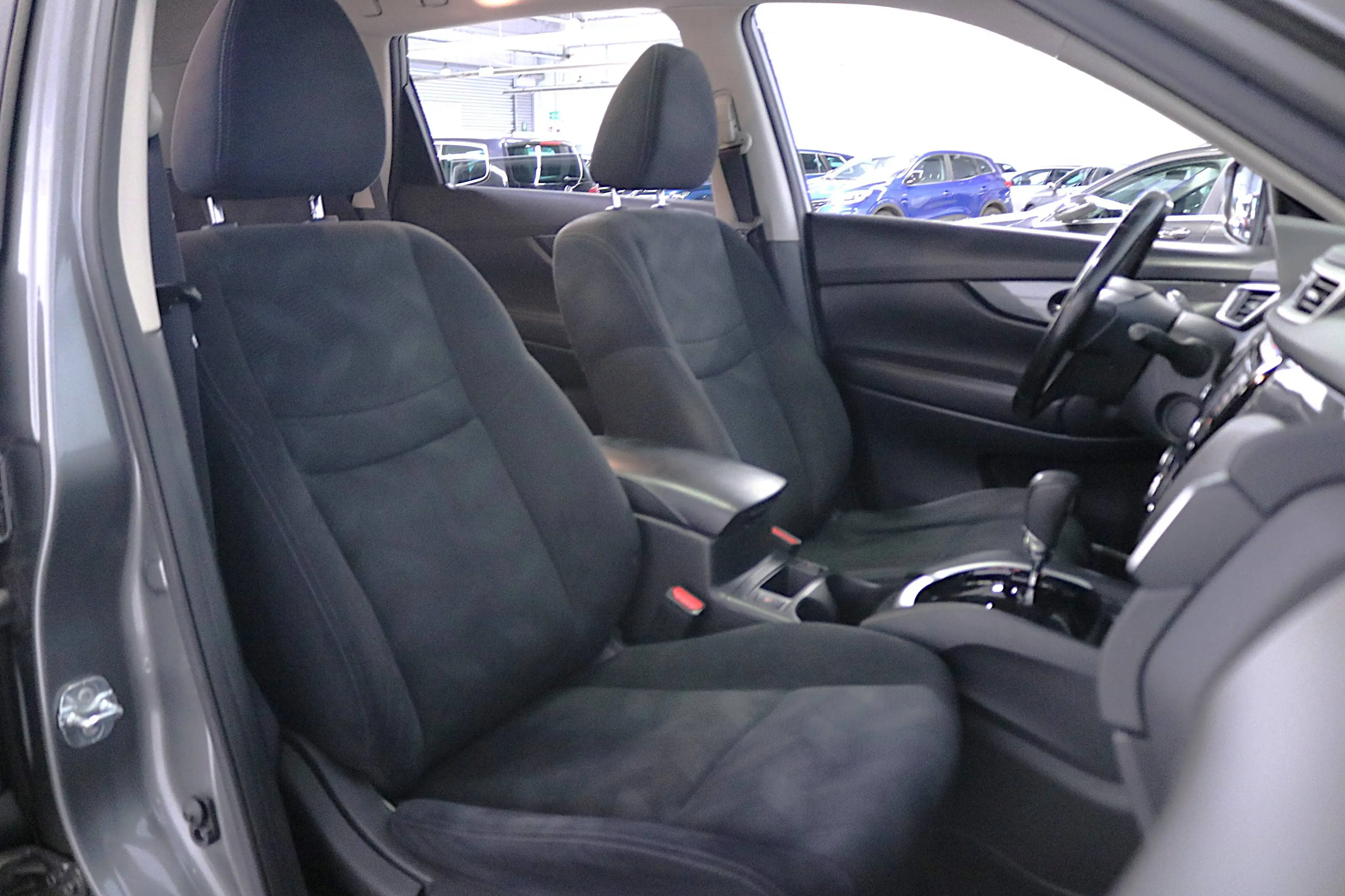 Nissan X-Trail 2.0 N-Vision*2HAND*PANO*SHZ*LED*PDC*360*CAM*KLIMAAUT*u.v.m — photo 13