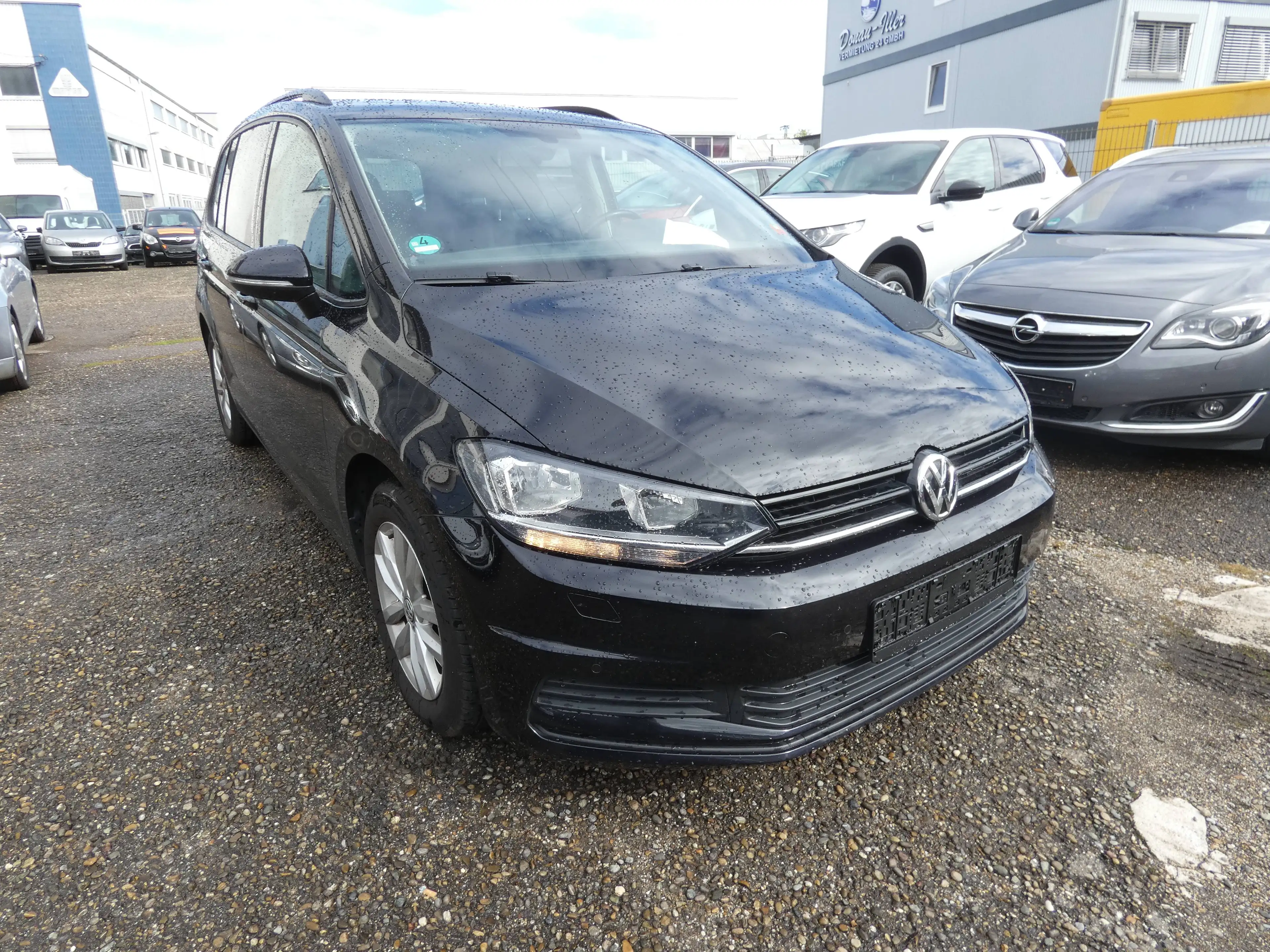 Volkswagen Touran Trendline BMT/Start-Stop  " 7 Sitze "