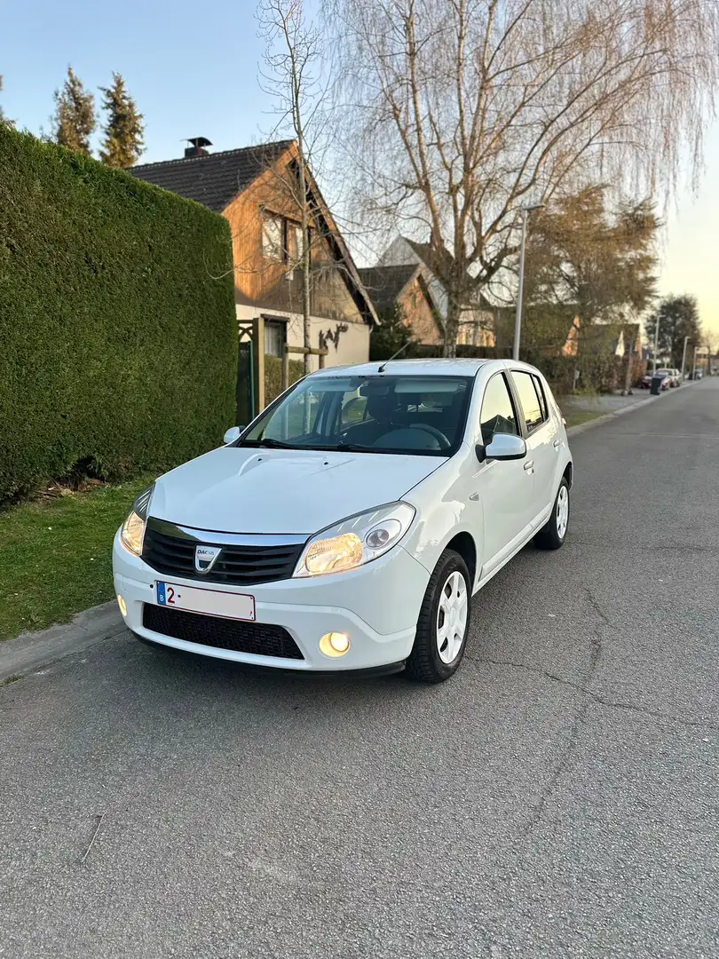 Dacia Sandero 1.5 dCi Ambiance FAP ( EURO 5 ) - 1