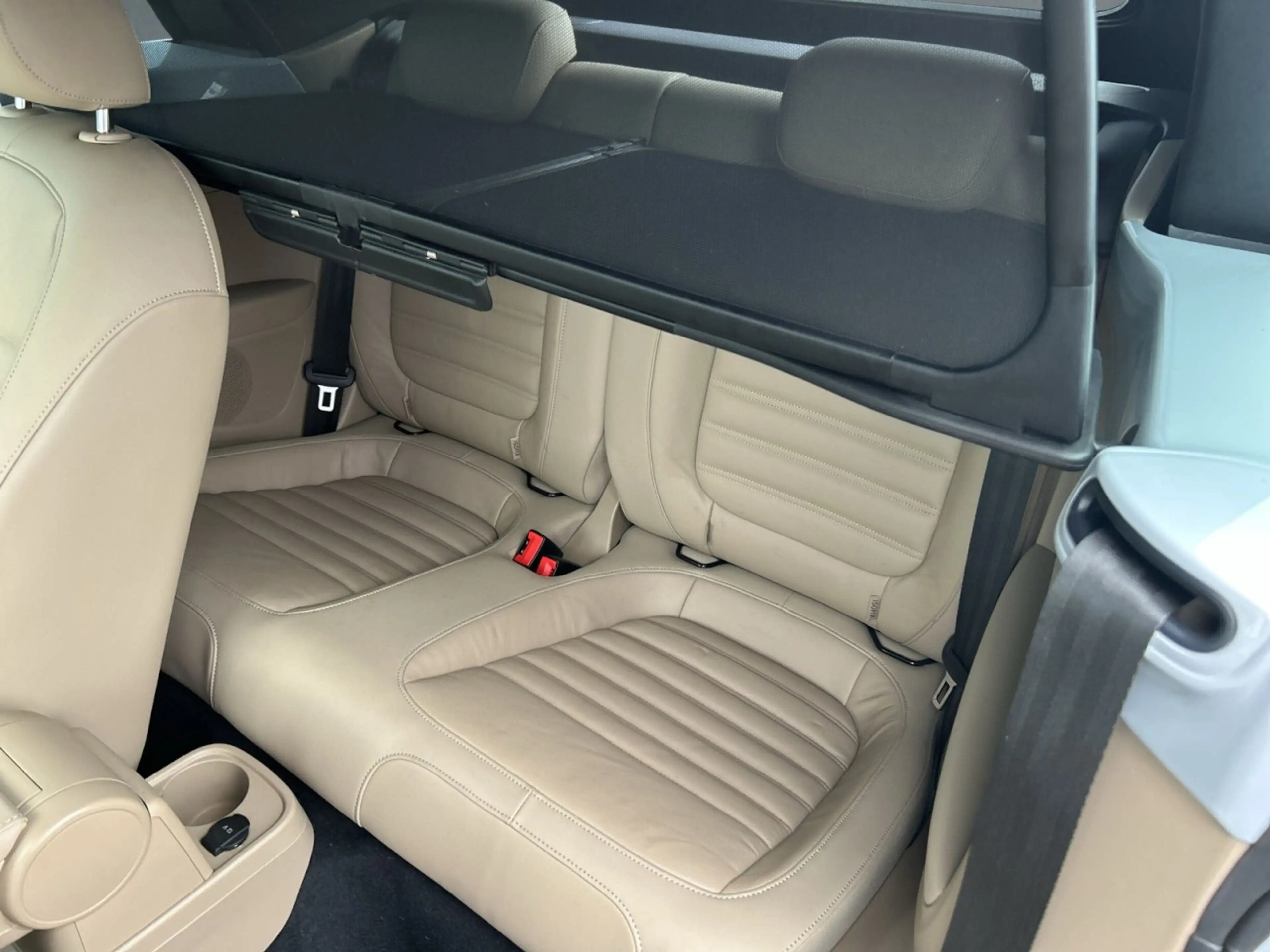 Volkswagen Beetle Cabrio R-Line 2.0 TSI NAVI+LEDER+SHZ+PDC Klima — photo 8