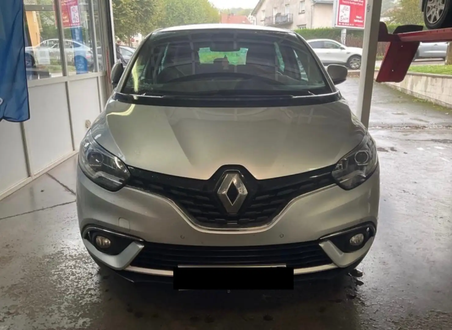 Renault Scenic 1.7 Blue dCi 120 Ps Intens Intens Silber - 2