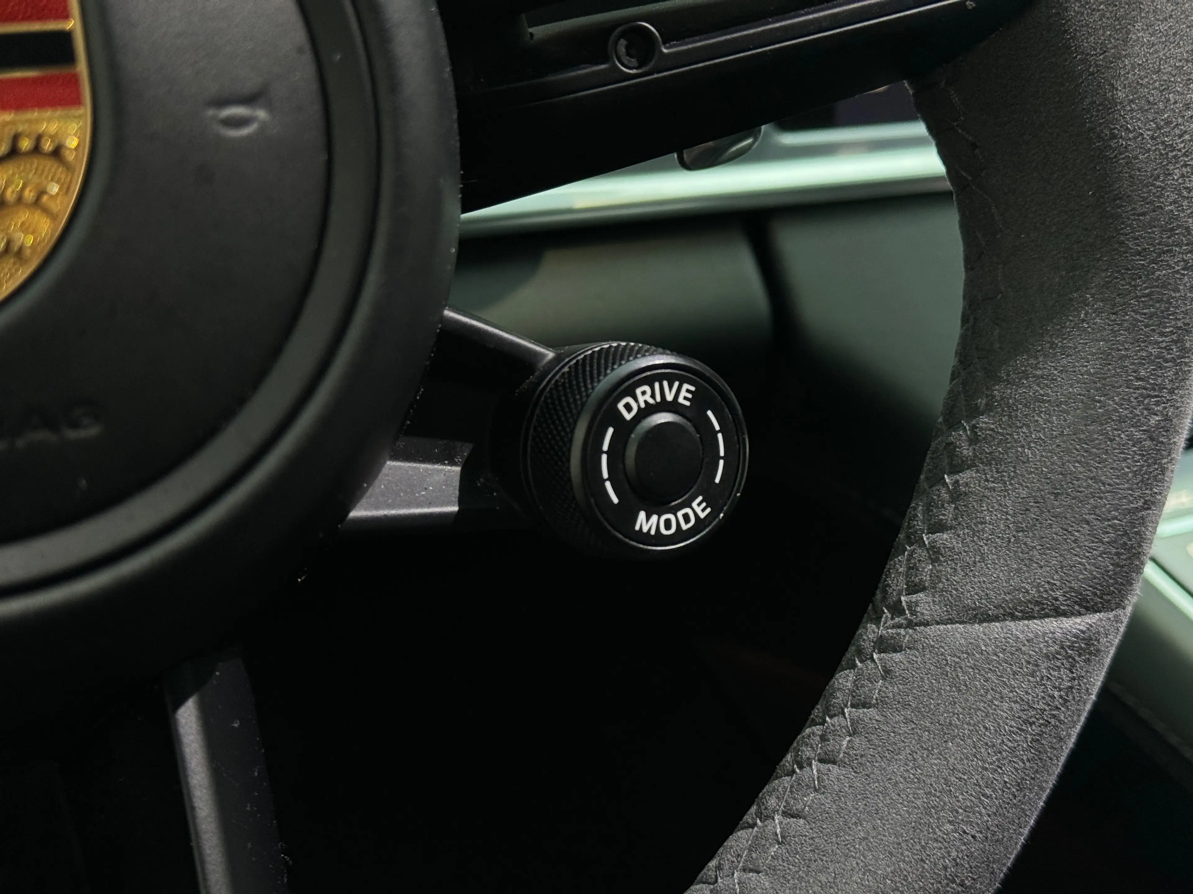 Porsche Panamera 4 e-Hybrid 2.9 V6 Bi-Turbo PHEV PDK (EU6d-TEMP) — photo 17