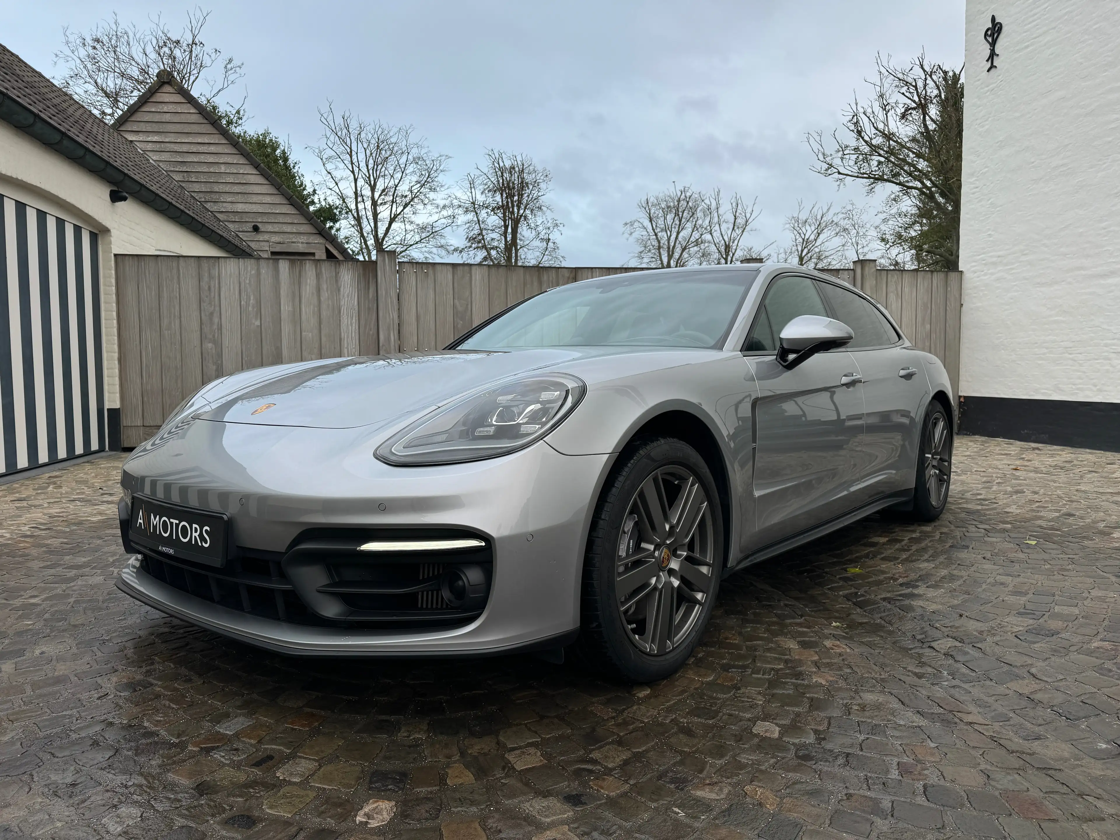 Porsche Panamera 4 e-Hybrid 2.9 V6 Bi-Turbo PHEV PDK (EU6d-TEMP)