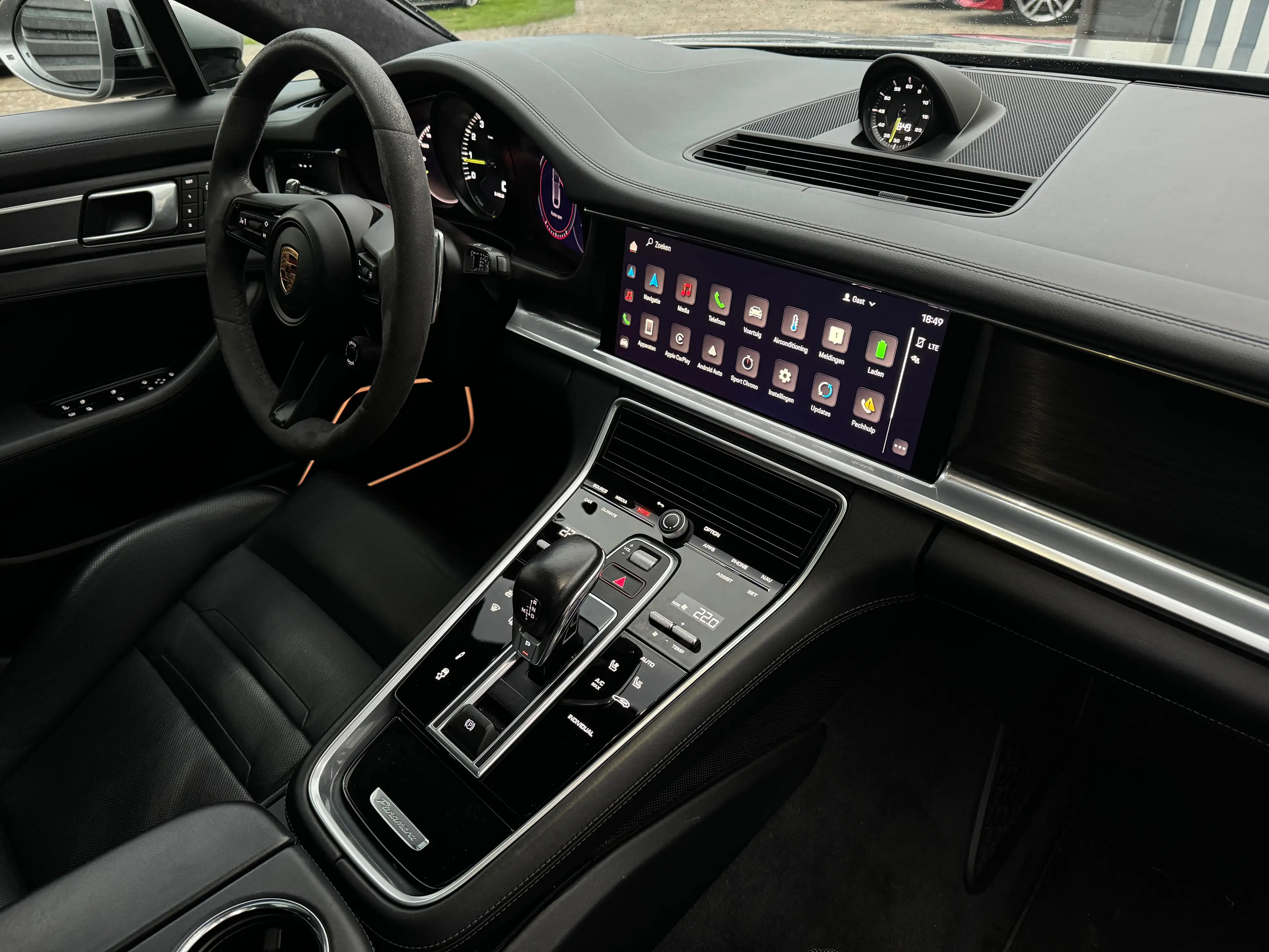 Porsche Panamera 4 e-Hybrid 2.9 V6 Bi-Turbo PHEV PDK (EU6d-TEMP) — photo 8