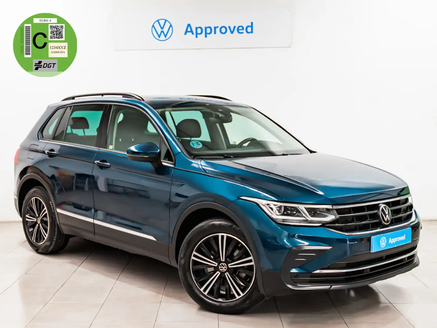 Volkswagen Tiguan 1.5 TSI Life 110kW Blauw - 1