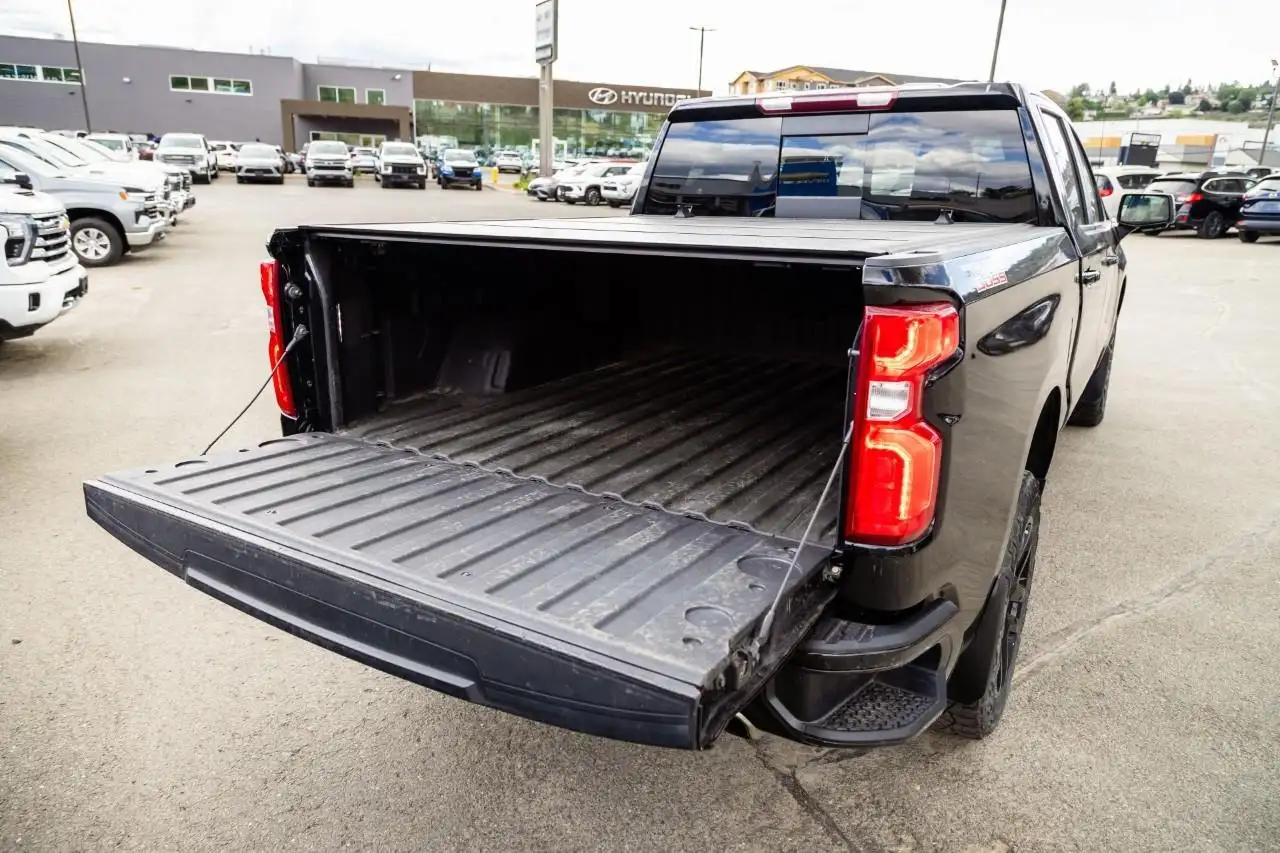 Chevrolet Silverado 1500 снимка Chevrolet Silverado 1500