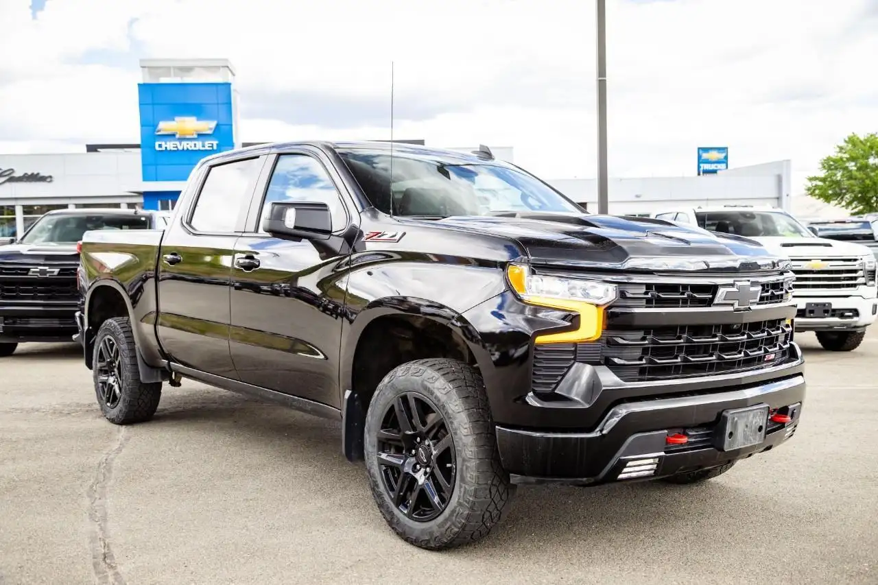 Chevrolet Silverado 1500 снимка Chevrolet Silverado 1500