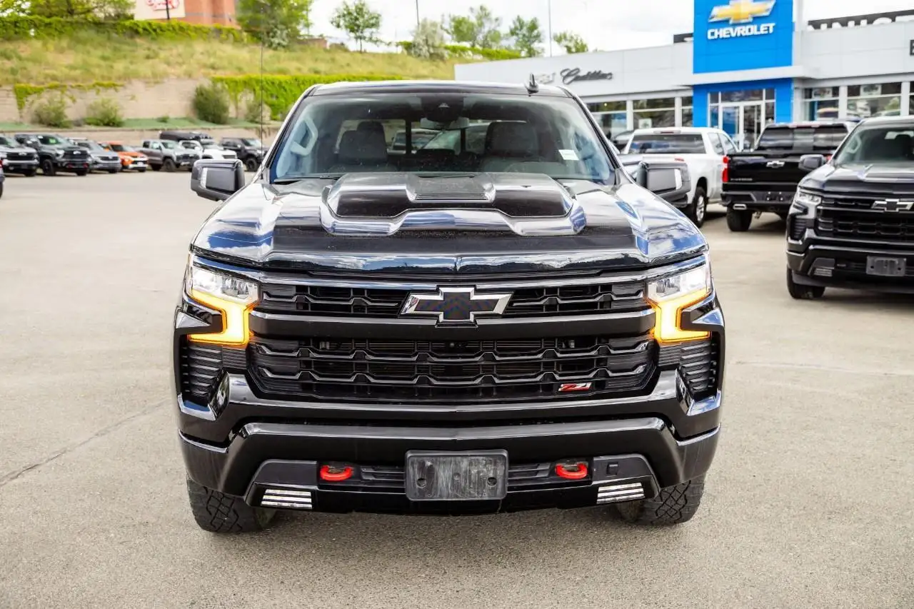 Chevrolet Silverado 1500 снимка Chevrolet Silverado 1500