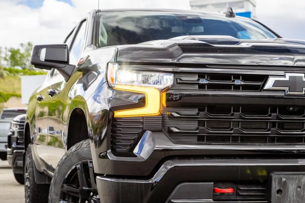 Chevrolet Silverado 1500 снимка Chevrolet Silverado 1500