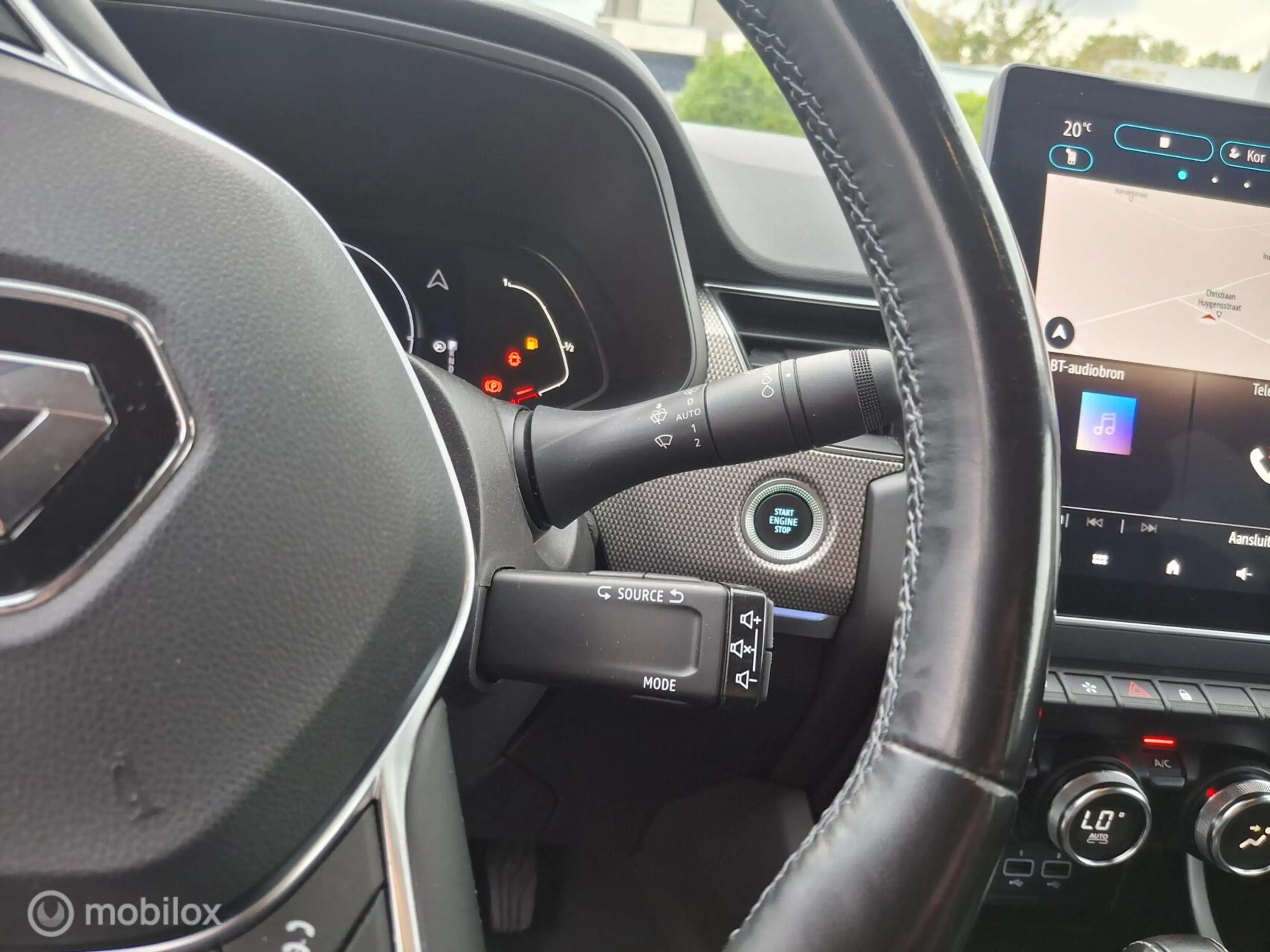 Renault Arkana 1.6 E-Tech Hybrid 145 Intens — photo 14