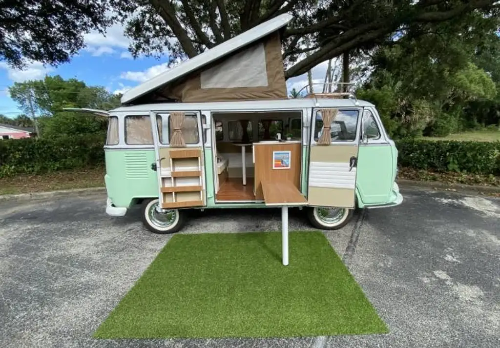 Volkswagen T2 1975 из Европы — купить под ключ
