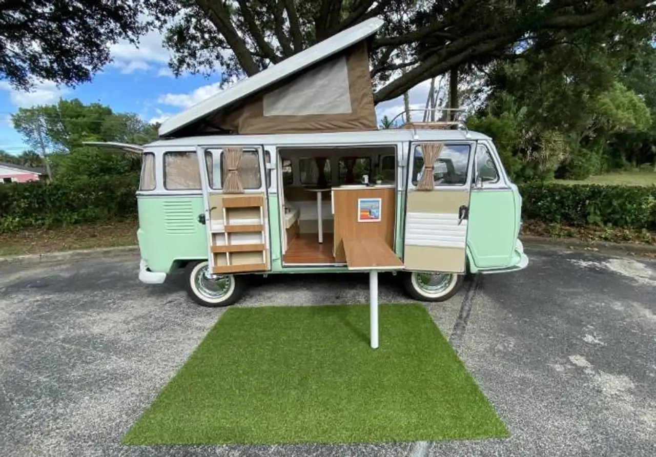 Volkswagen T2, foto 1
