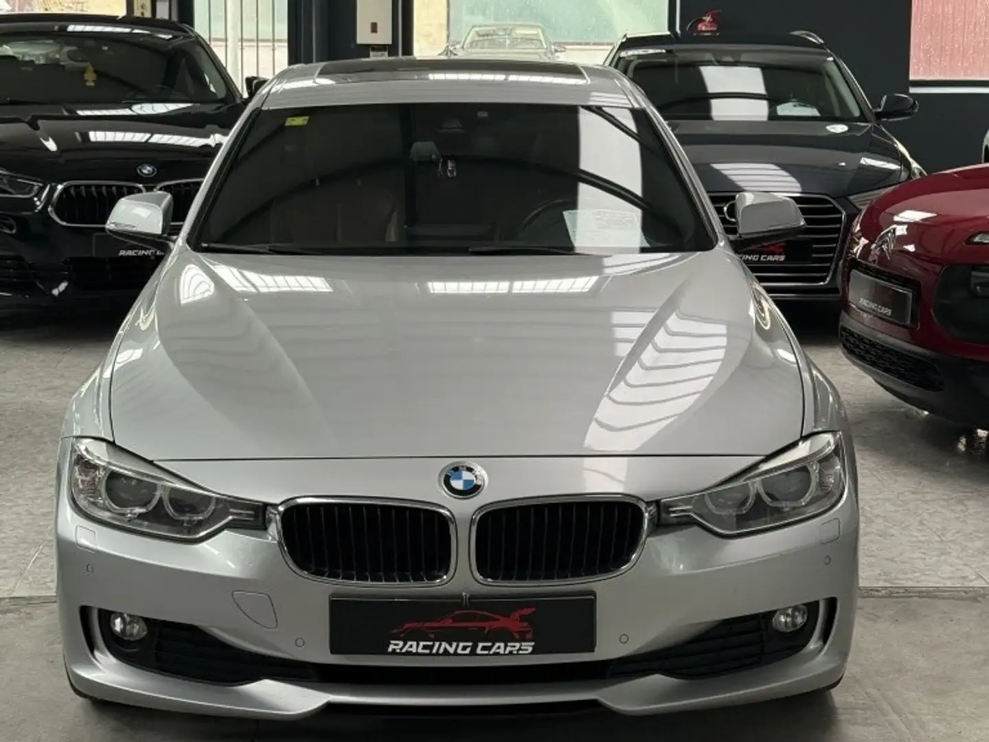 BMW 318 318dA Touring Sport (4.75) Plateado - 1