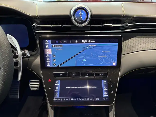 Maserati Grecale view 3