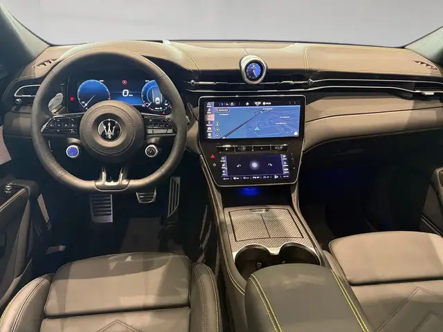 Maserati Grecale view 5
