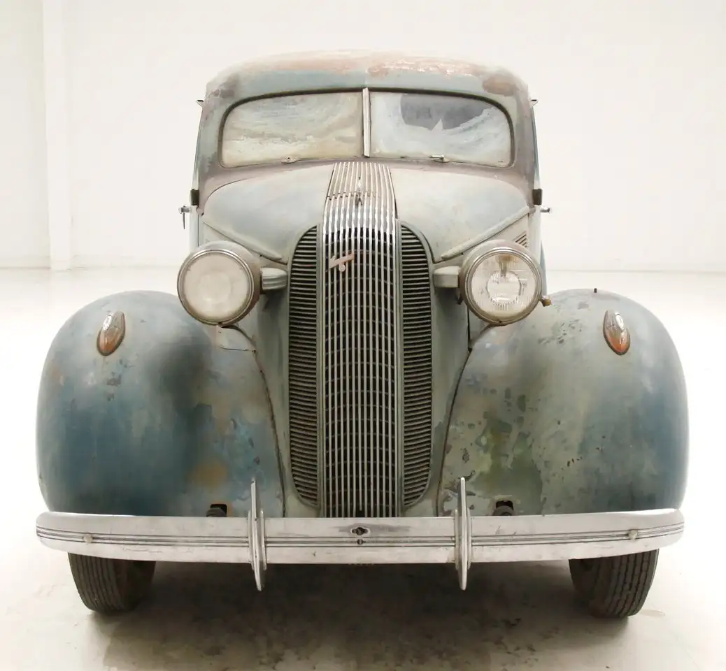 Pontiac Touring Sedan, foto 7