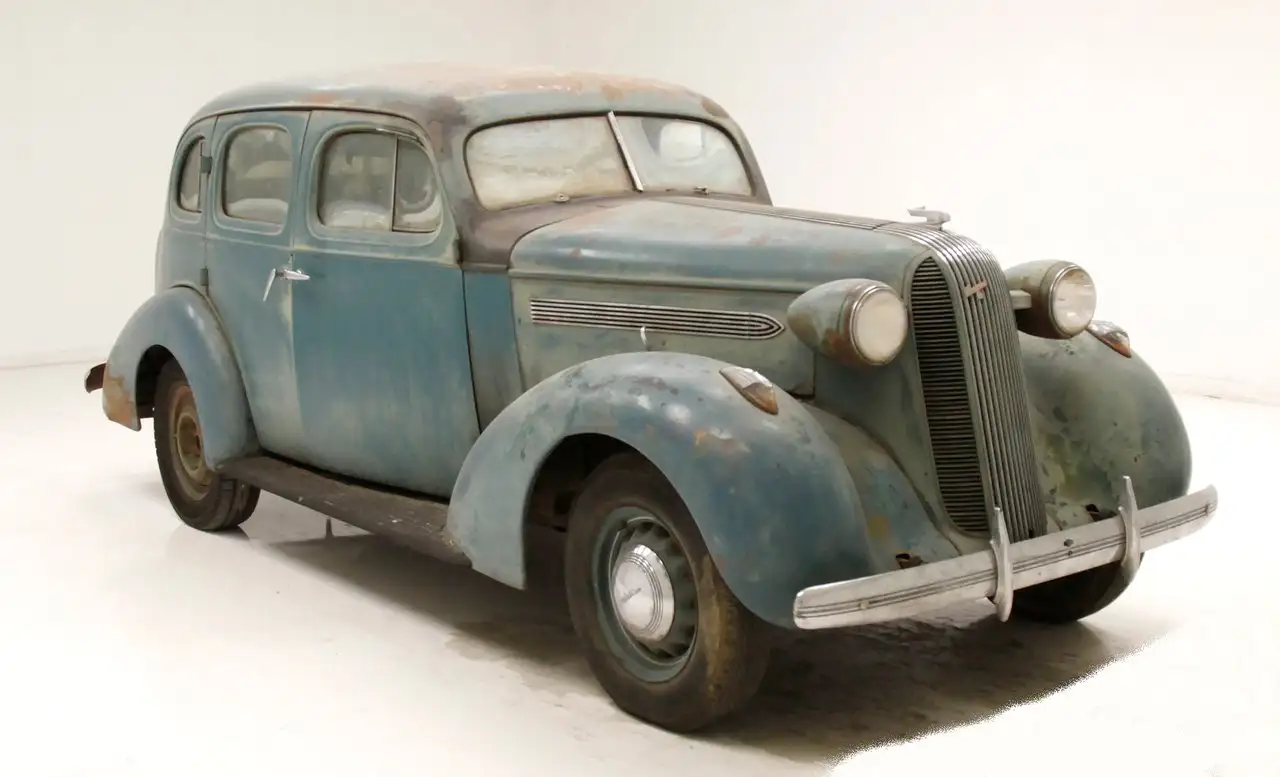 Pontiac Touring Sedan, foto 6