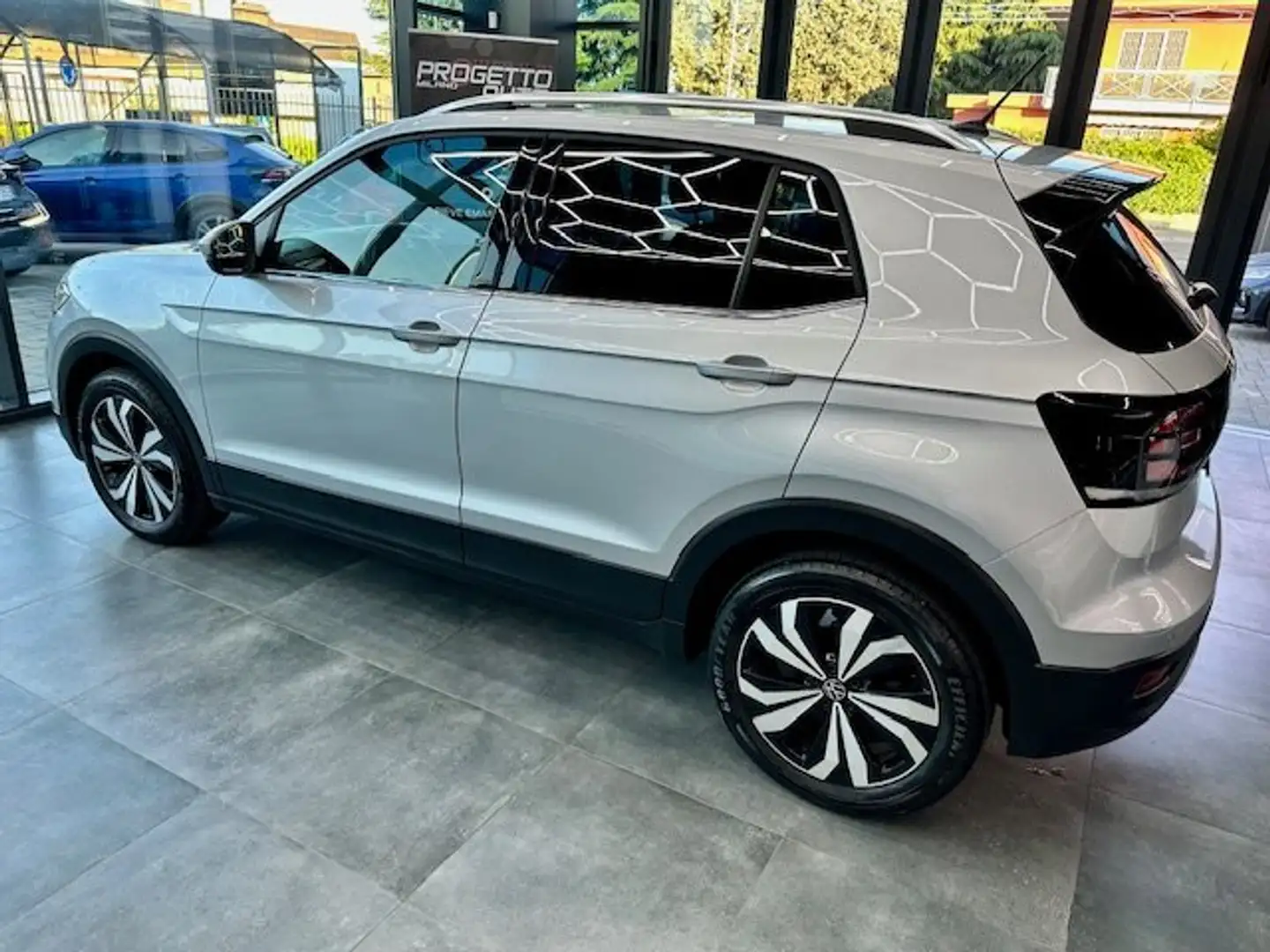 Volkswagen T-Cross T-Cross 1.0 tsi Advanced 110cv Stříbrná - 2