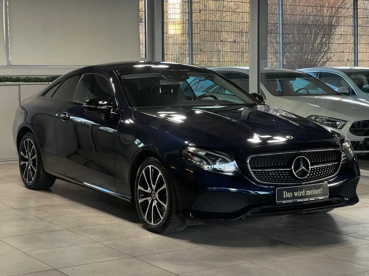 Mercedes-Benz E 200 Coupé Avantgarde LED HEADUP+COMAND+PDC&KAM Blau - 2