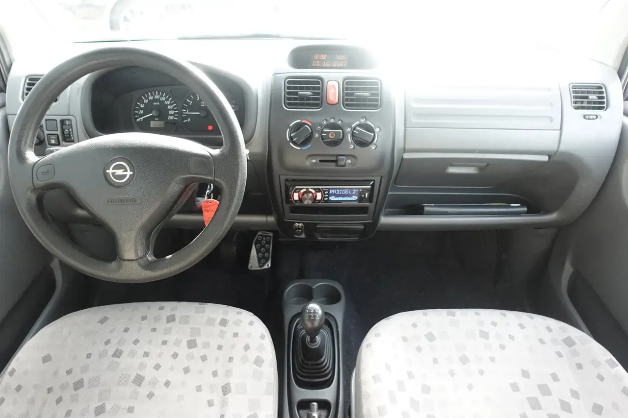 Opel Agila 1.2-16V Comfort, foto 9