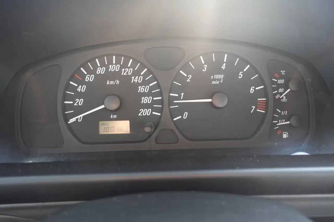 Opel Agila 1.2-16V Comfort, foto 11