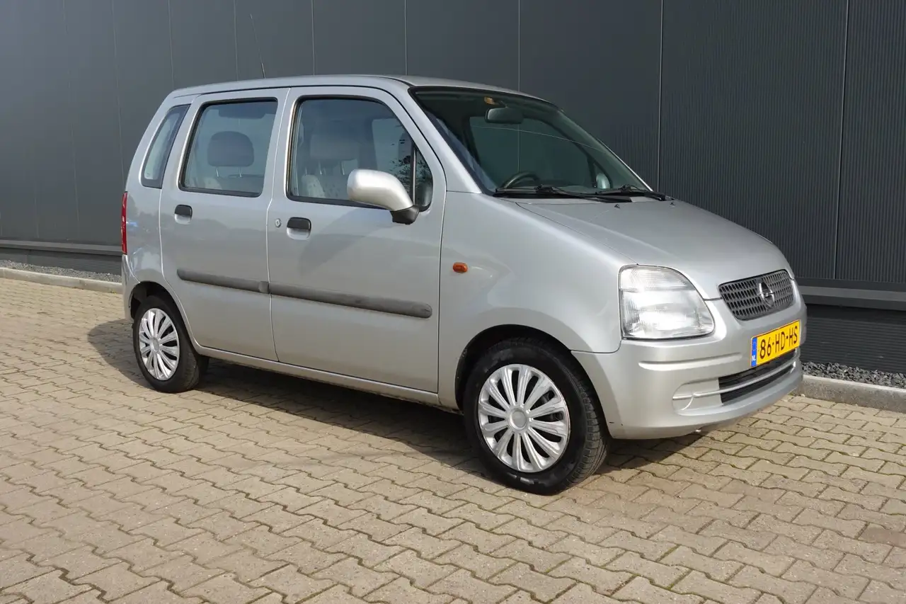 Opel Agila 1.2-16V Comfort, foto 4
