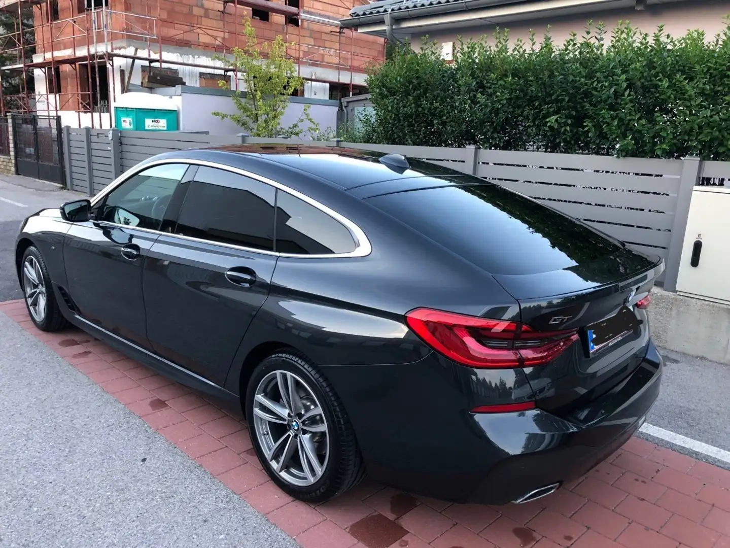 BMW 620 620d Gran Turismo Aut. Grau - 2