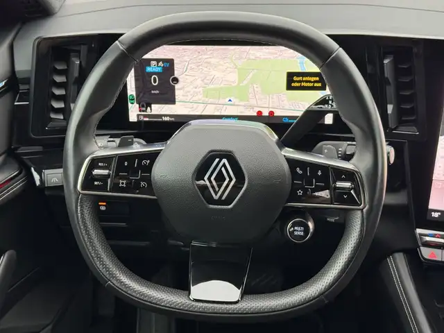 Renault Austral view 10
