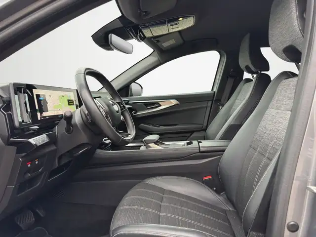 Renault Austral view 9