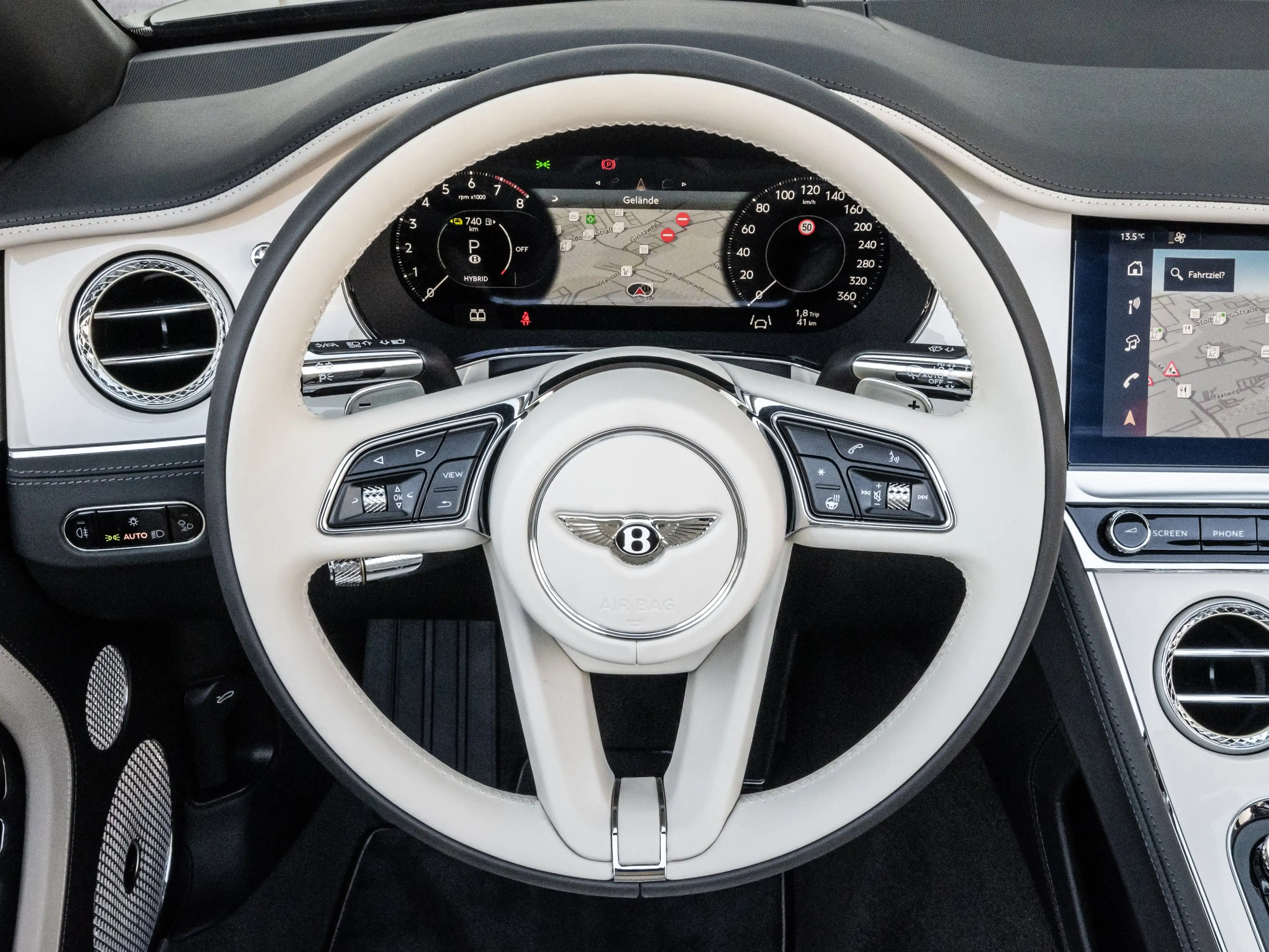 Bentley Continental GTC Mulliner Naim, Mulliner Bespoke Interior — photo 15