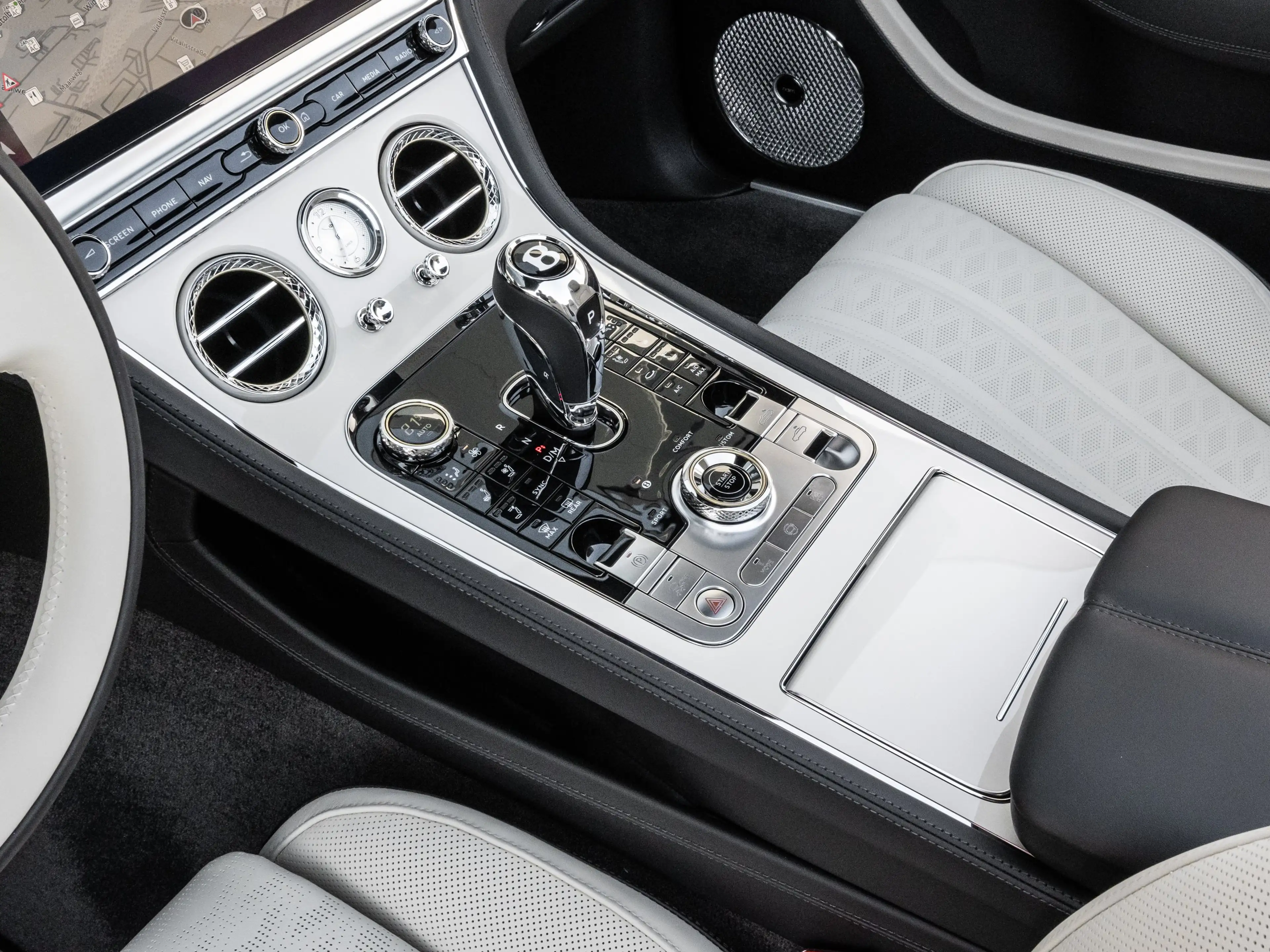 Bentley Continental GTC Mulliner Naim, Mulliner Bespoke Interior — photo 13