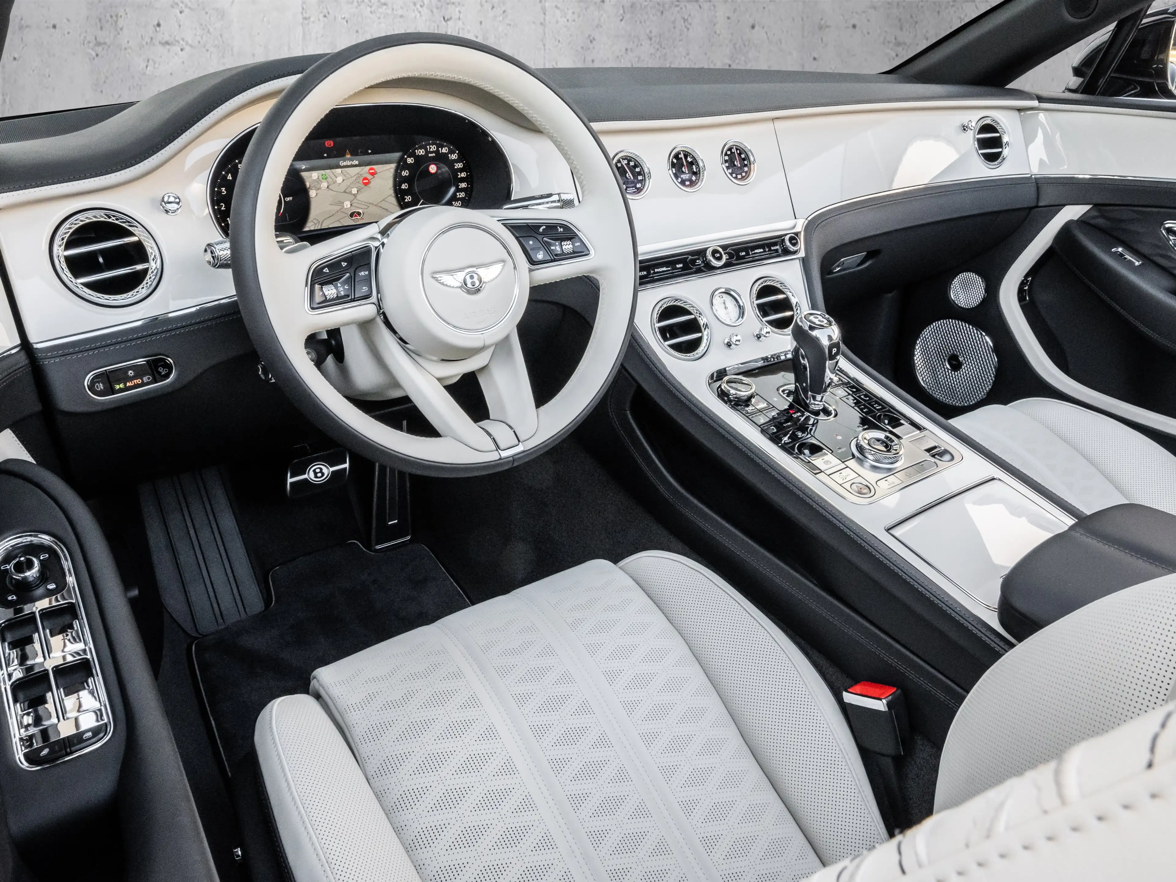 Bentley Continental GTC Mulliner Naim, Mulliner Bespoke Interior — photo 11