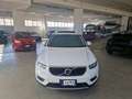 Volvo XC40 D3 Geartronic Momentum Blanc - thumbnail 1