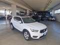 Volvo XC40 D3 Geartronic Momentum Blanc - thumbnail 2