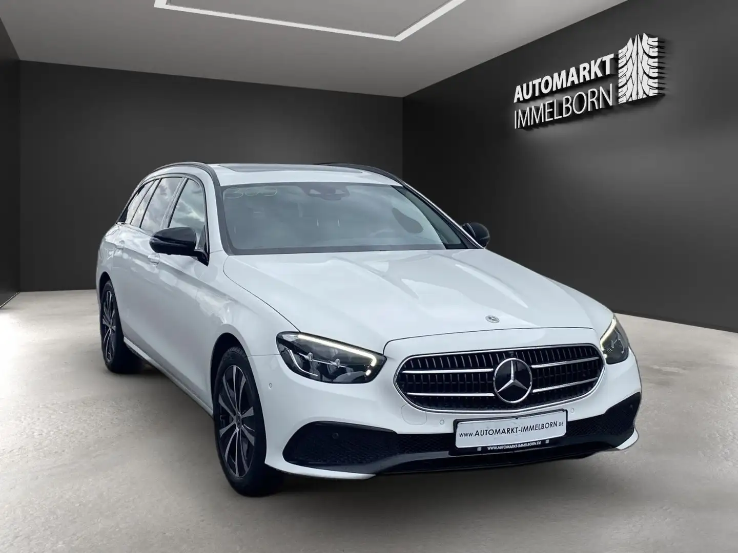 Mercedes-Benz E 300 de HUD*Distro*360°*SDACH*Night*TW*Spur*18 Weiß - 2