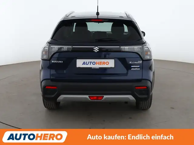 Suzuki S-Cross view 5