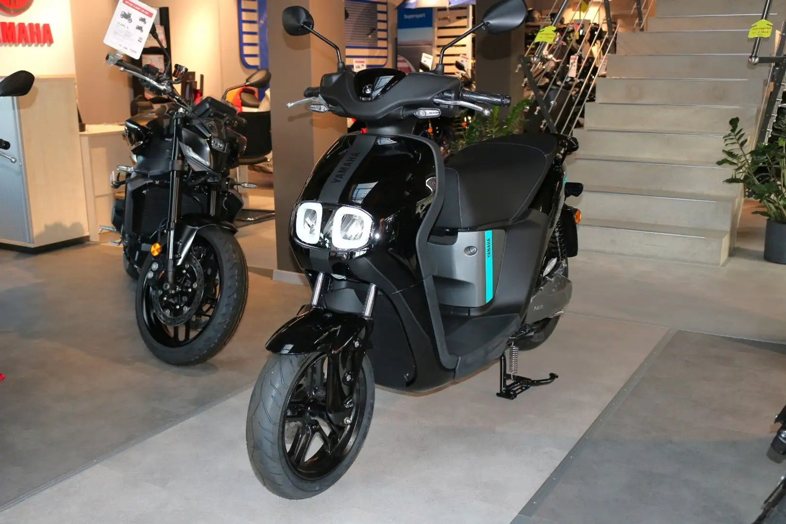 Yamaha Neo`s Electro Dual Battery Schwarz - 1