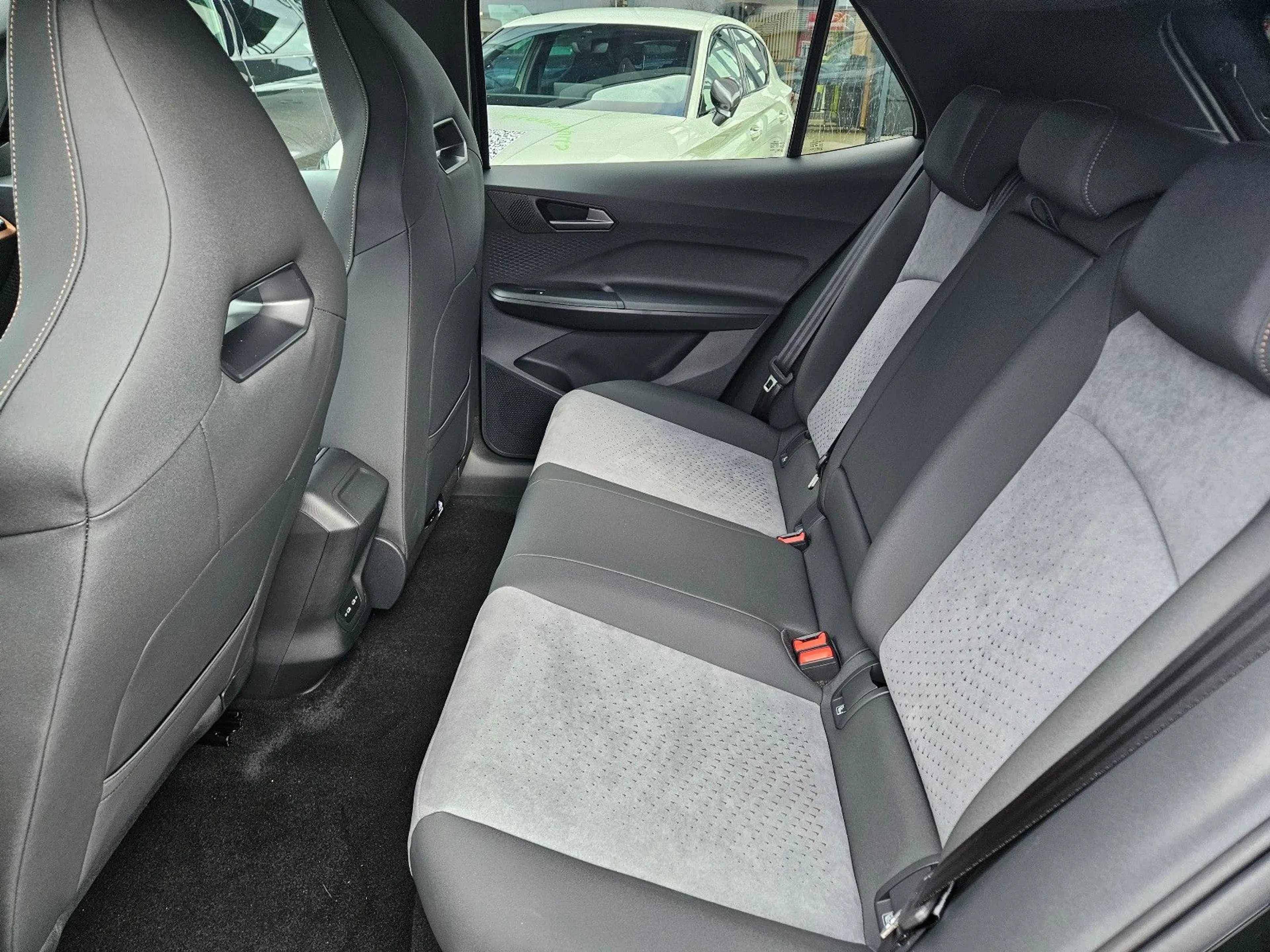 CUPRA Born 170KW Dynamic Ed.*Allwetter*Pilot M* — photo 7