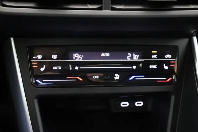 Volkswagen Taigo view 8