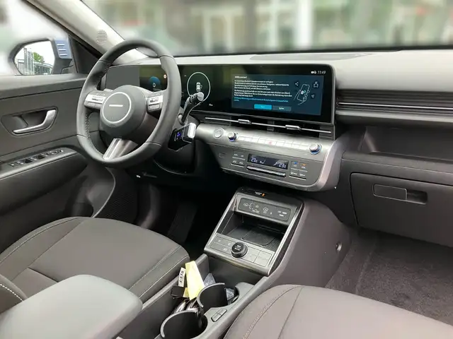 Hyundai Kona view 8
