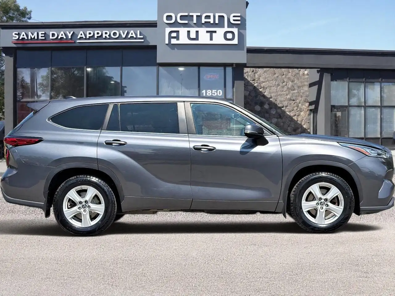 Toyota Highlander снимка Toyota Highlander
