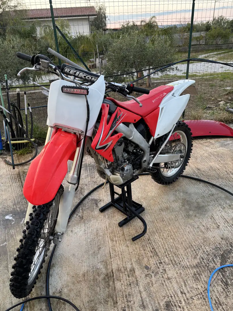 HM CRF 250 R - 1
