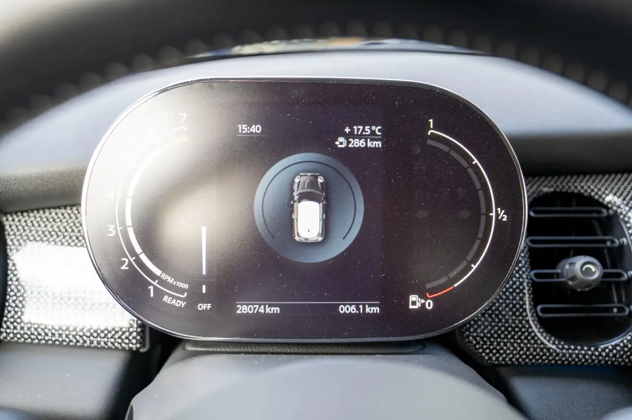 MINI Cooper 1.5 Classic | Prijs rijklaar incl. 12 mnd garantie 25