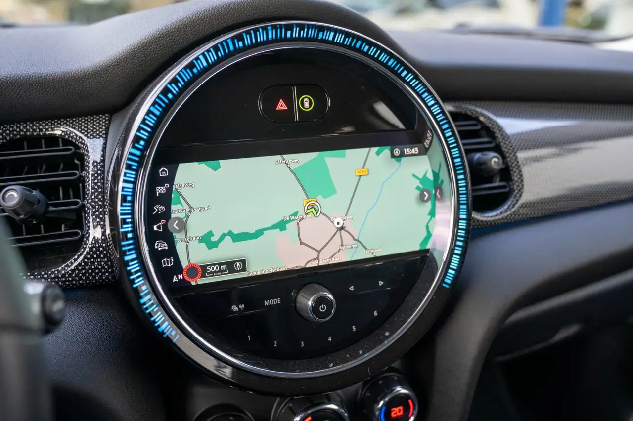 MINI Cooper 1.5 Classic | Prijs rijklaar incl. 12 mnd garantie 33